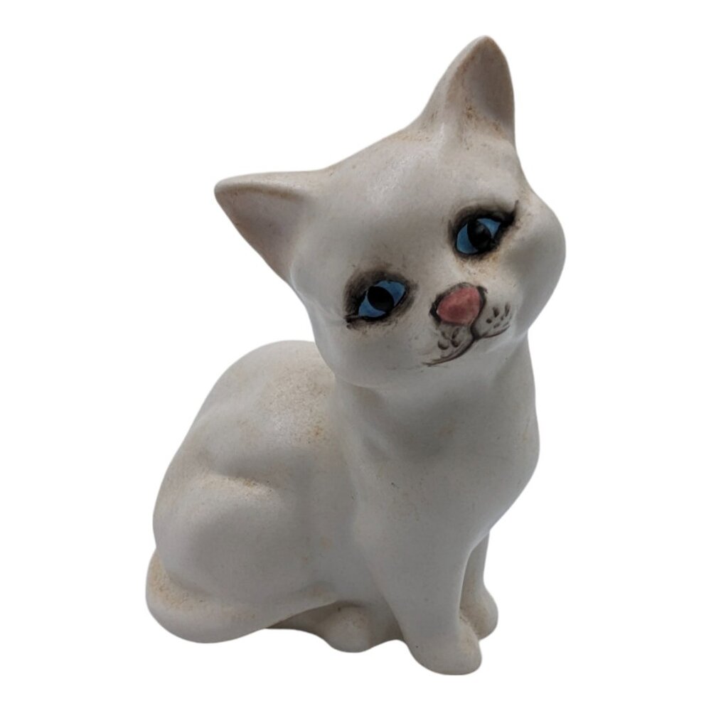 Vintage Beswick England White Cat Sitting Porcelain Figurine  3"